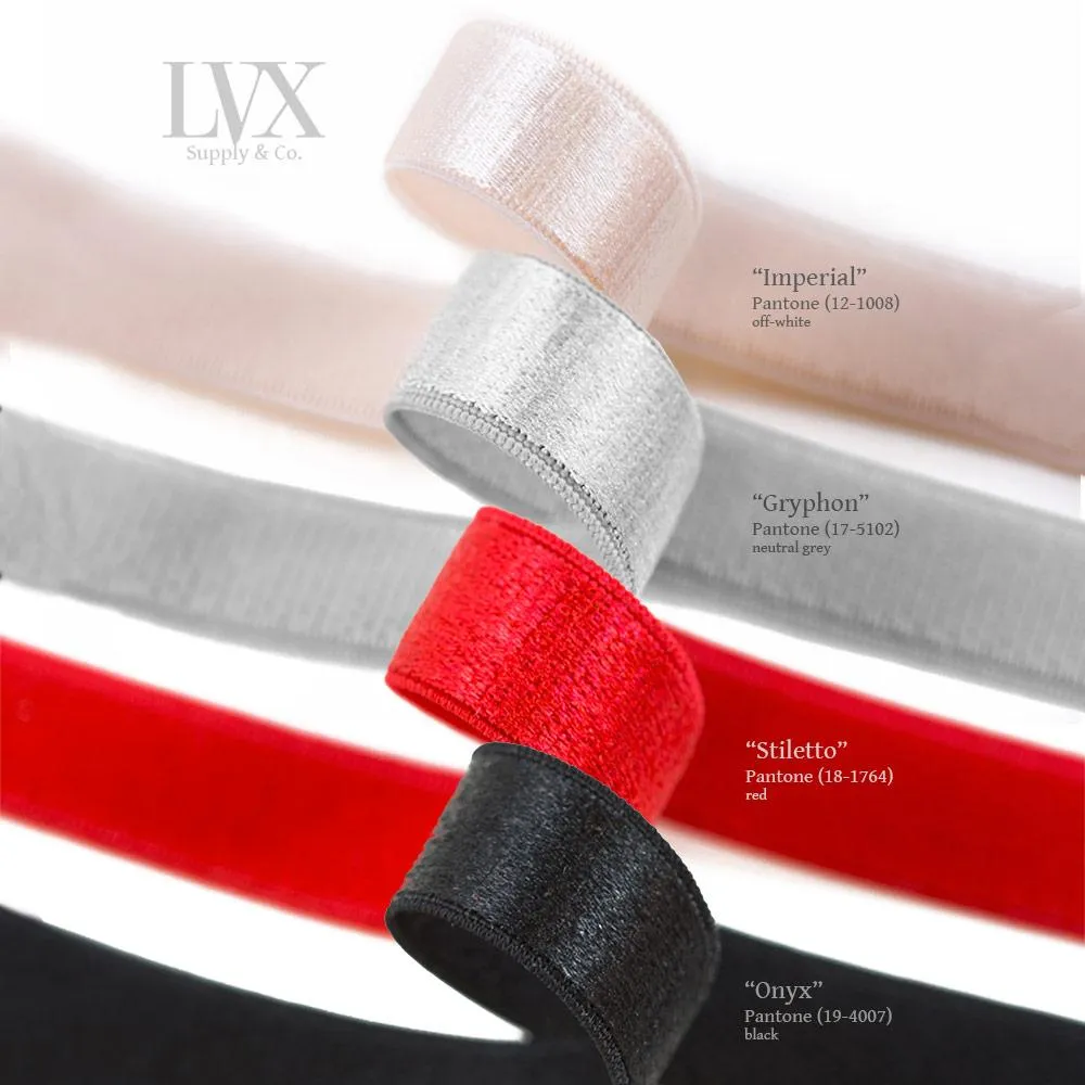 Aura Satin Collar