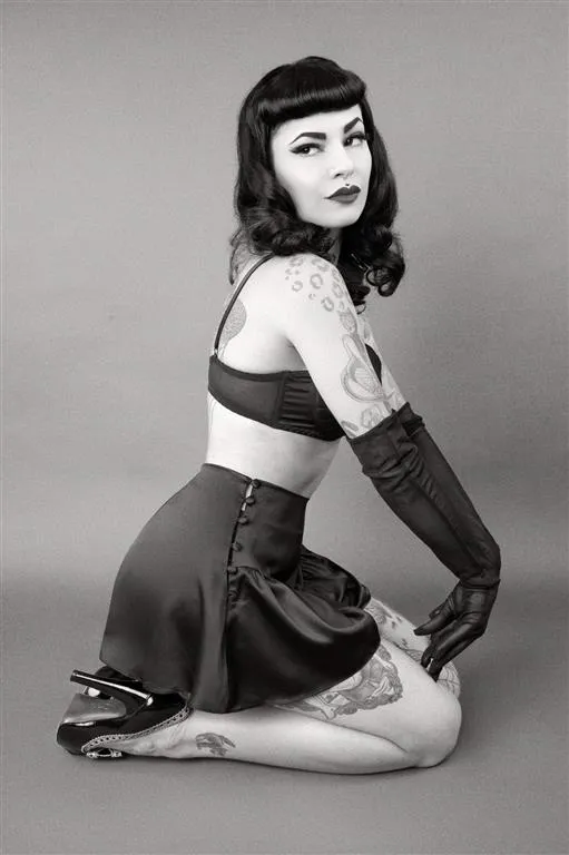 Bettie Page -  French Knicker Black