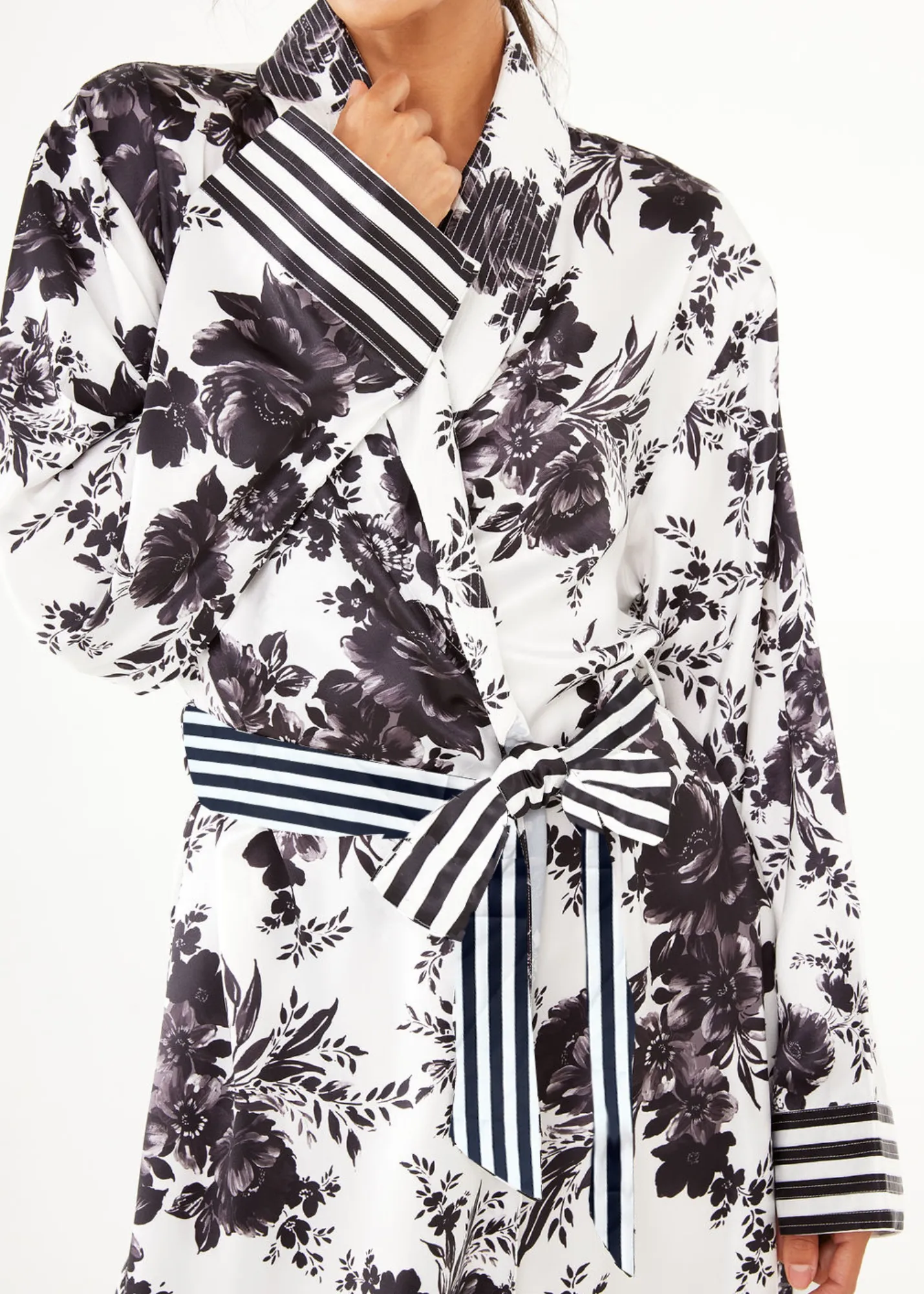 Bridget Robe Black and White Rose Chintz Satin