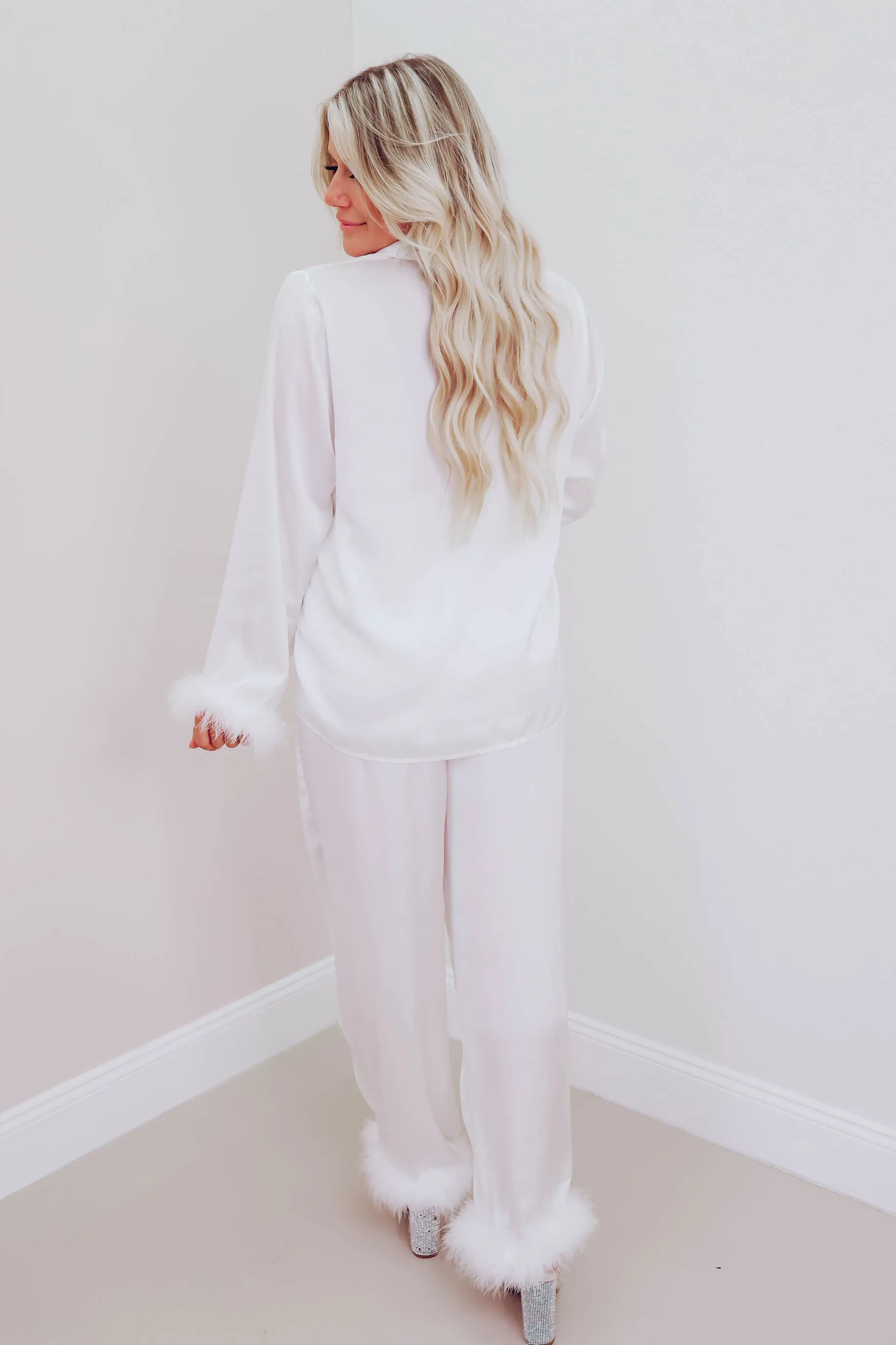 Cher Boa Trim Satin Lounge Set - Ivory