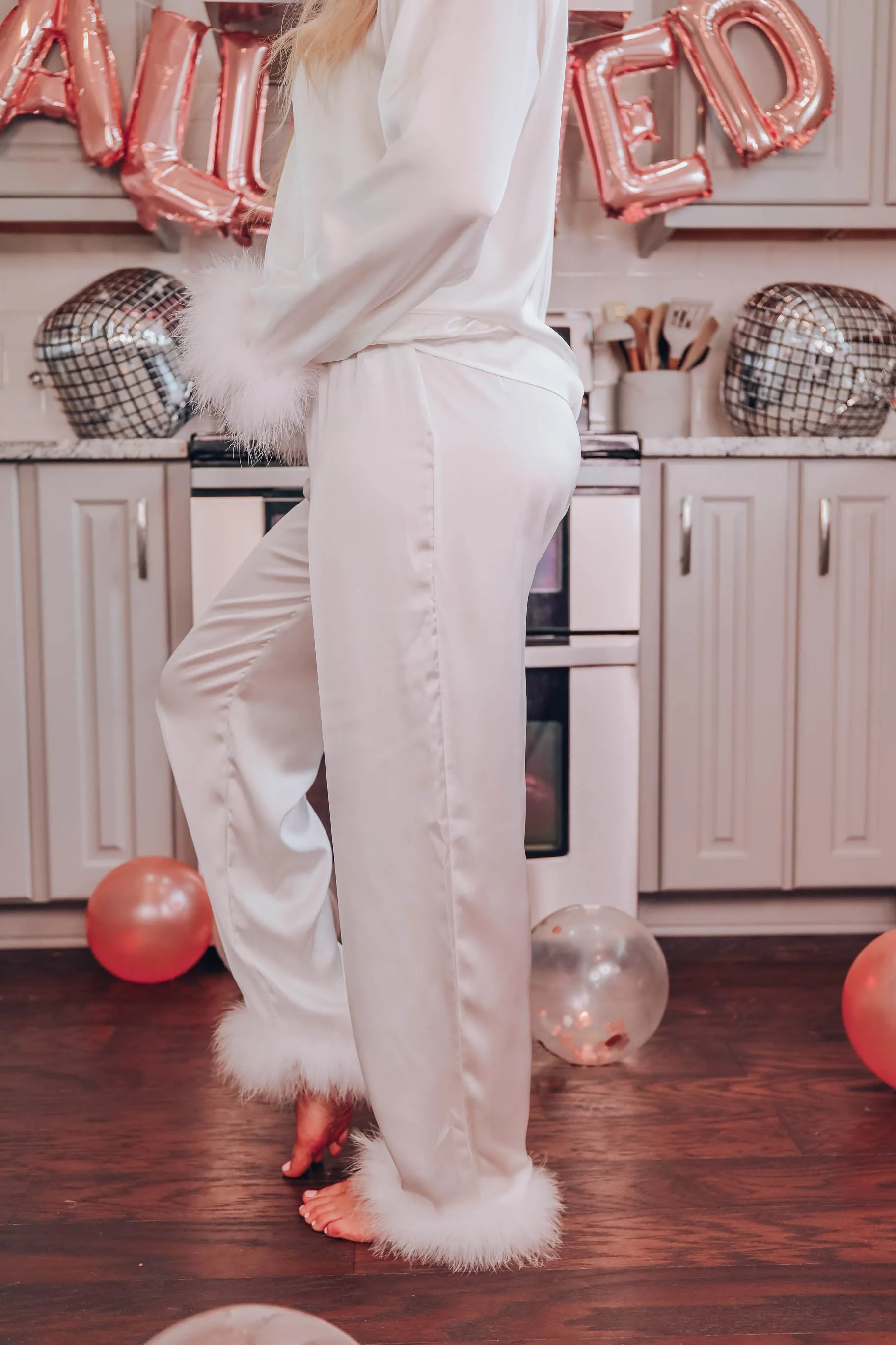 Cher Boa Trim Satin Lounge Set - Ivory