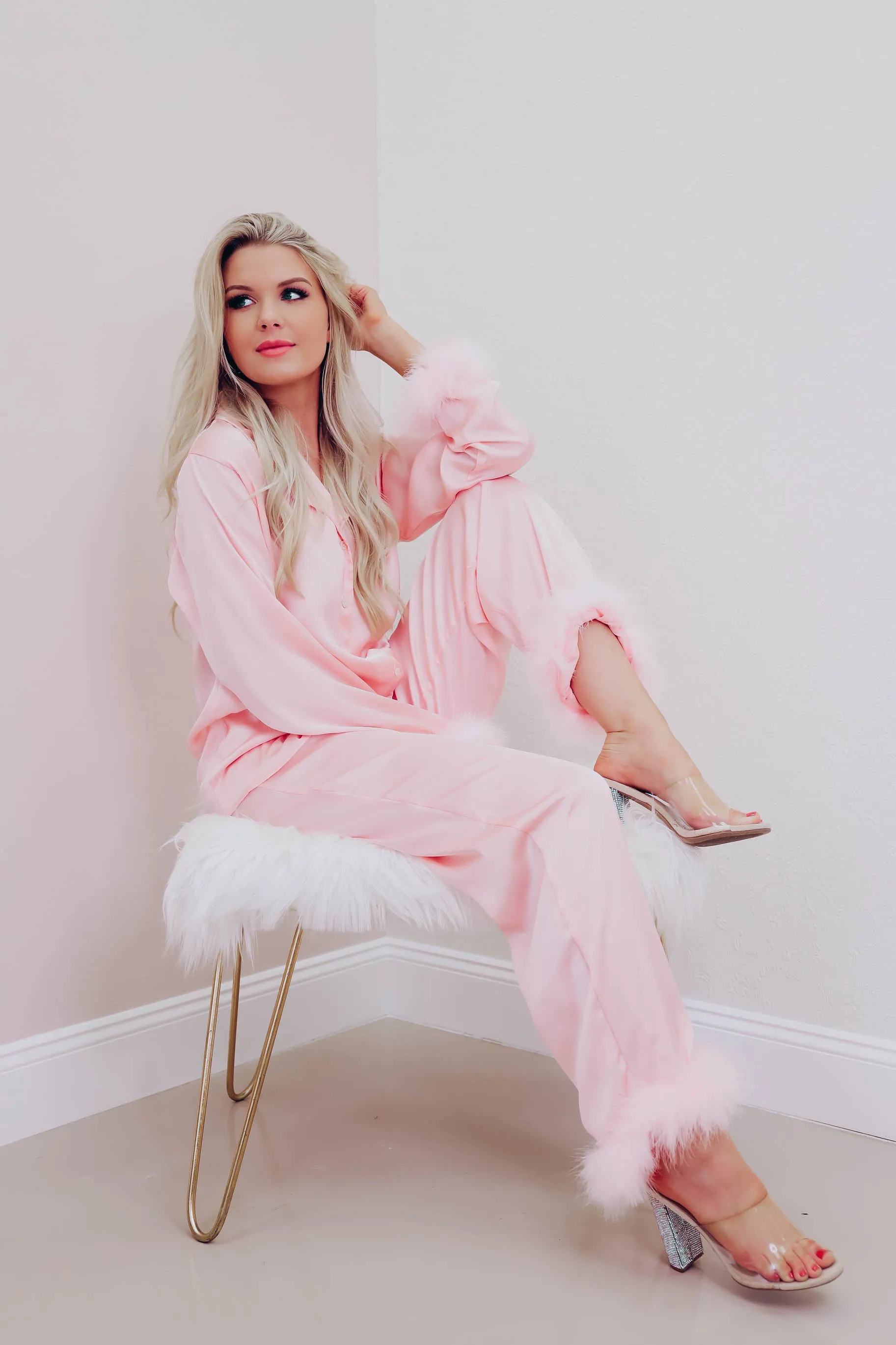 Cher Boa Trim Satin Lounge Set - Pink