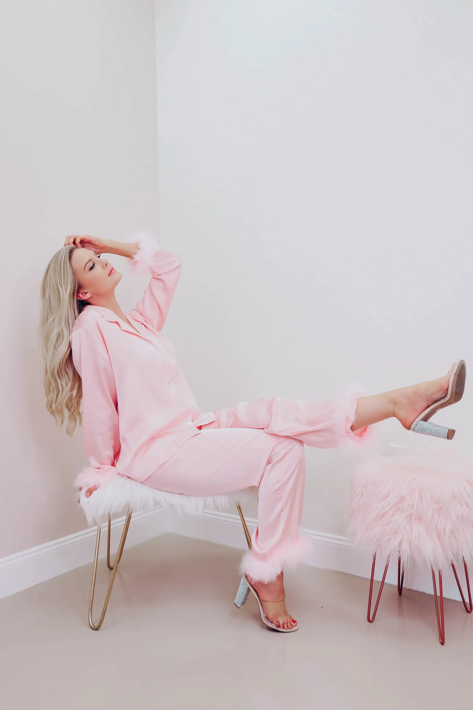 Cher Boa Trim Satin Lounge Set - Pink