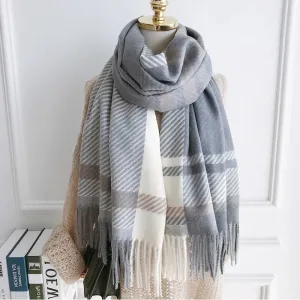 Chic Winter Scarf - Vintage Plaid Pattern for Ladies