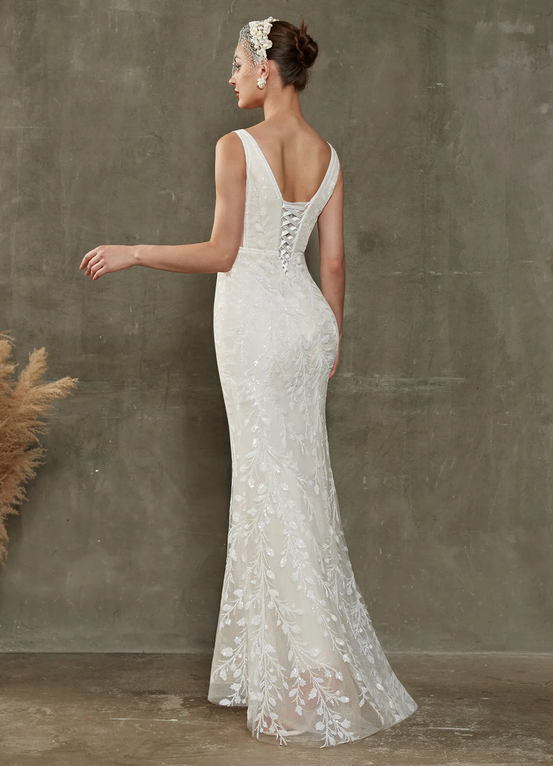 Convertible V-Neck Sleeveless Wedding Dress With Detachable Train