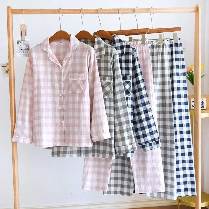 Couple's Cotton Long-sleeved Pajamas