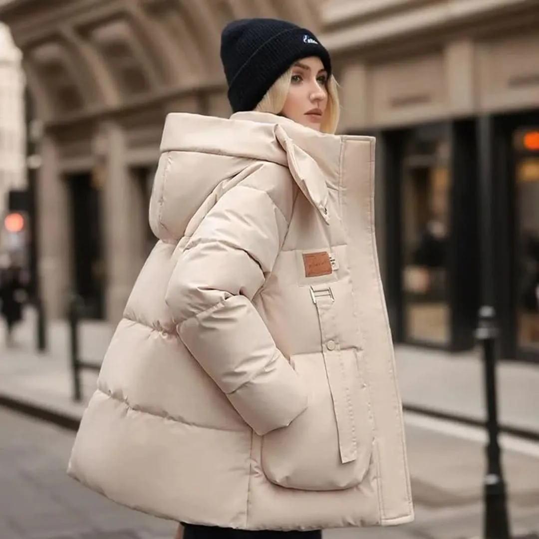 Cozy, sophisticated and padded winter coat for women
