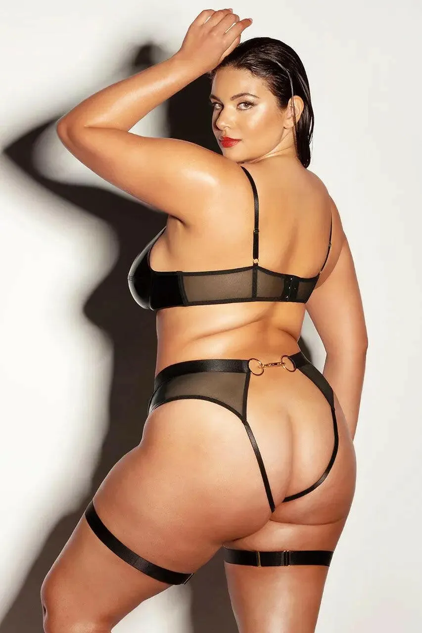 Fatale 2 Piece Set