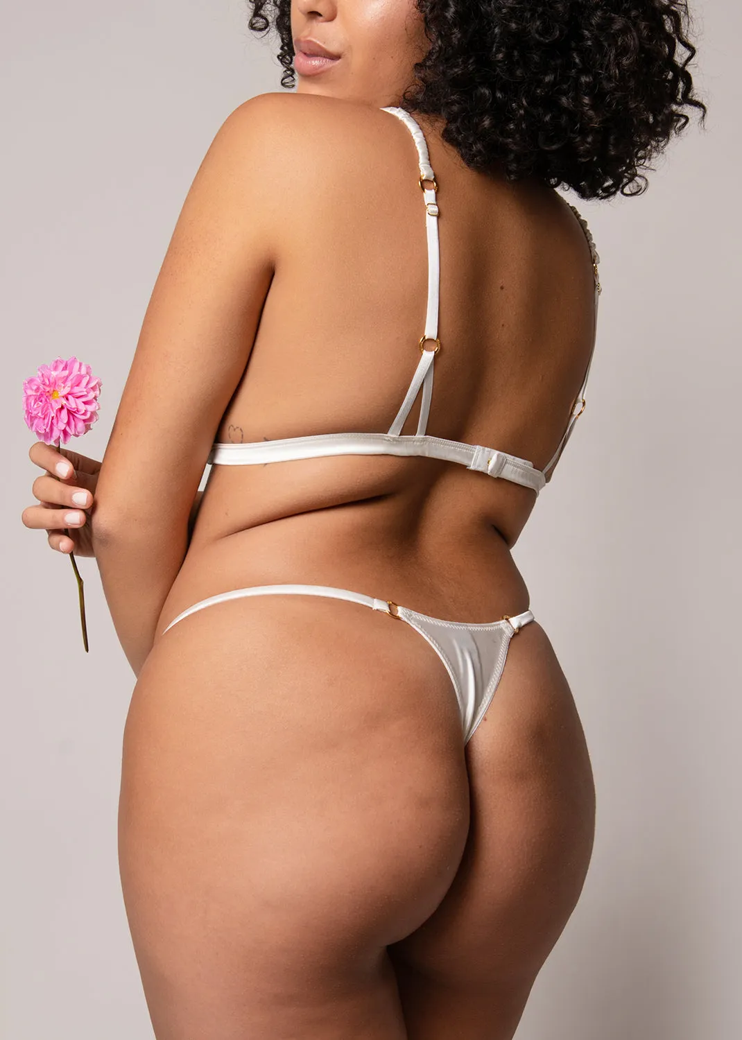 Fearlessly Soft Strappy Thong – White