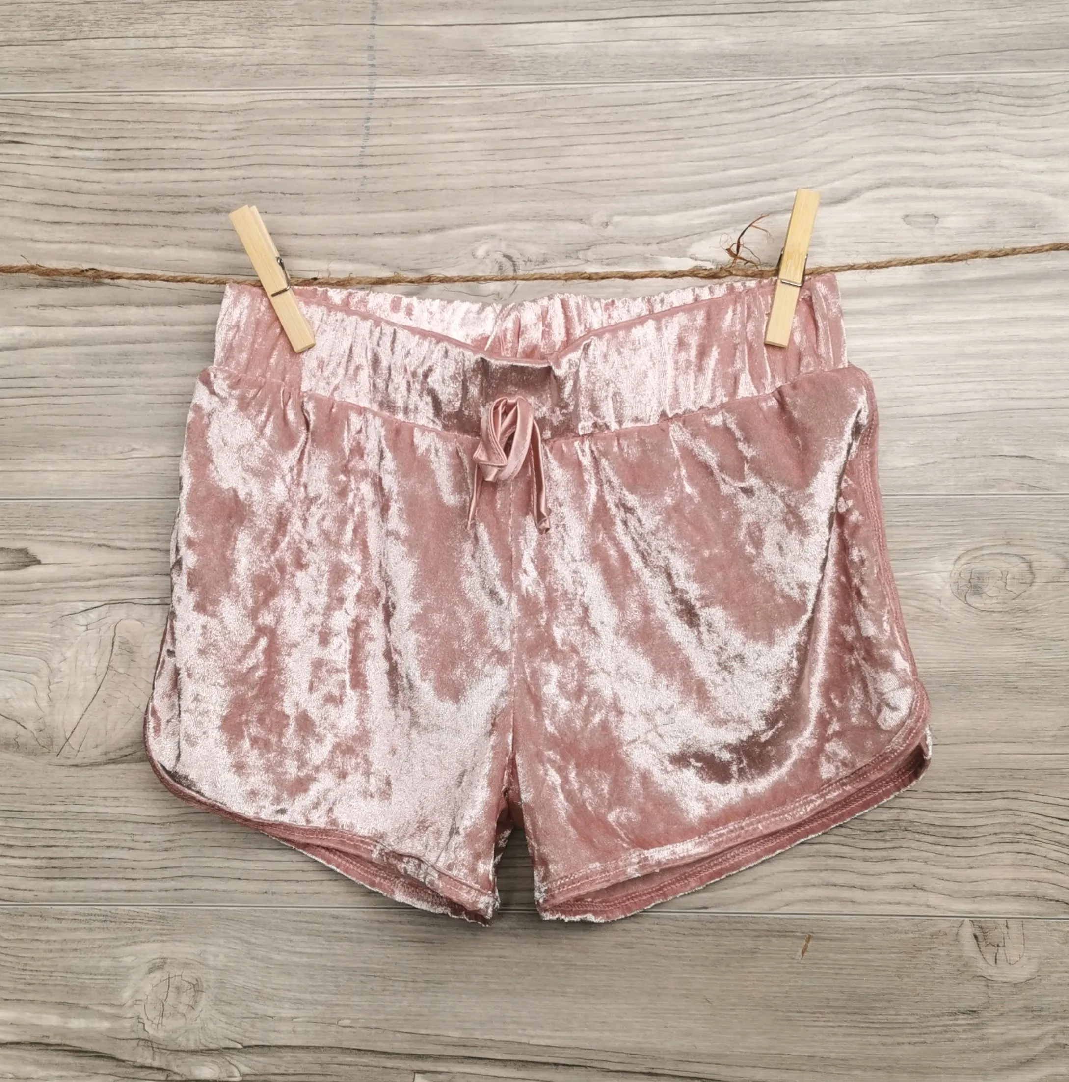 GIRL SIZE MEDIUM (10/12 YEARS) - KINGS 'N QUEENS, Soft Pajama Shorts EUC B51