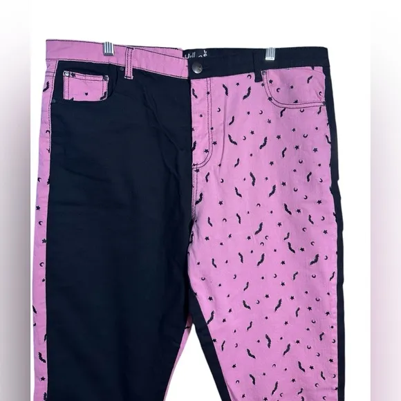 Hell Bunny Duo Bat Jeans Two-Tone Black and Pink