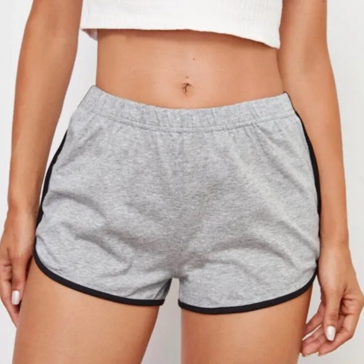 “I Have No Butt” Contrast Binding Dolphin Shorts
