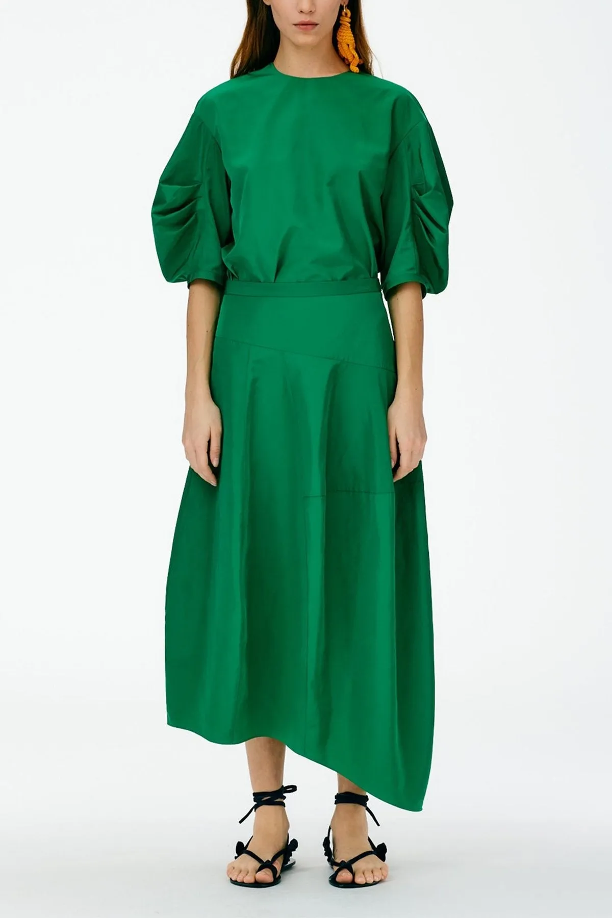 Italian Sporty Nylon Asymmetrical Balloon Skirt Regular in Green