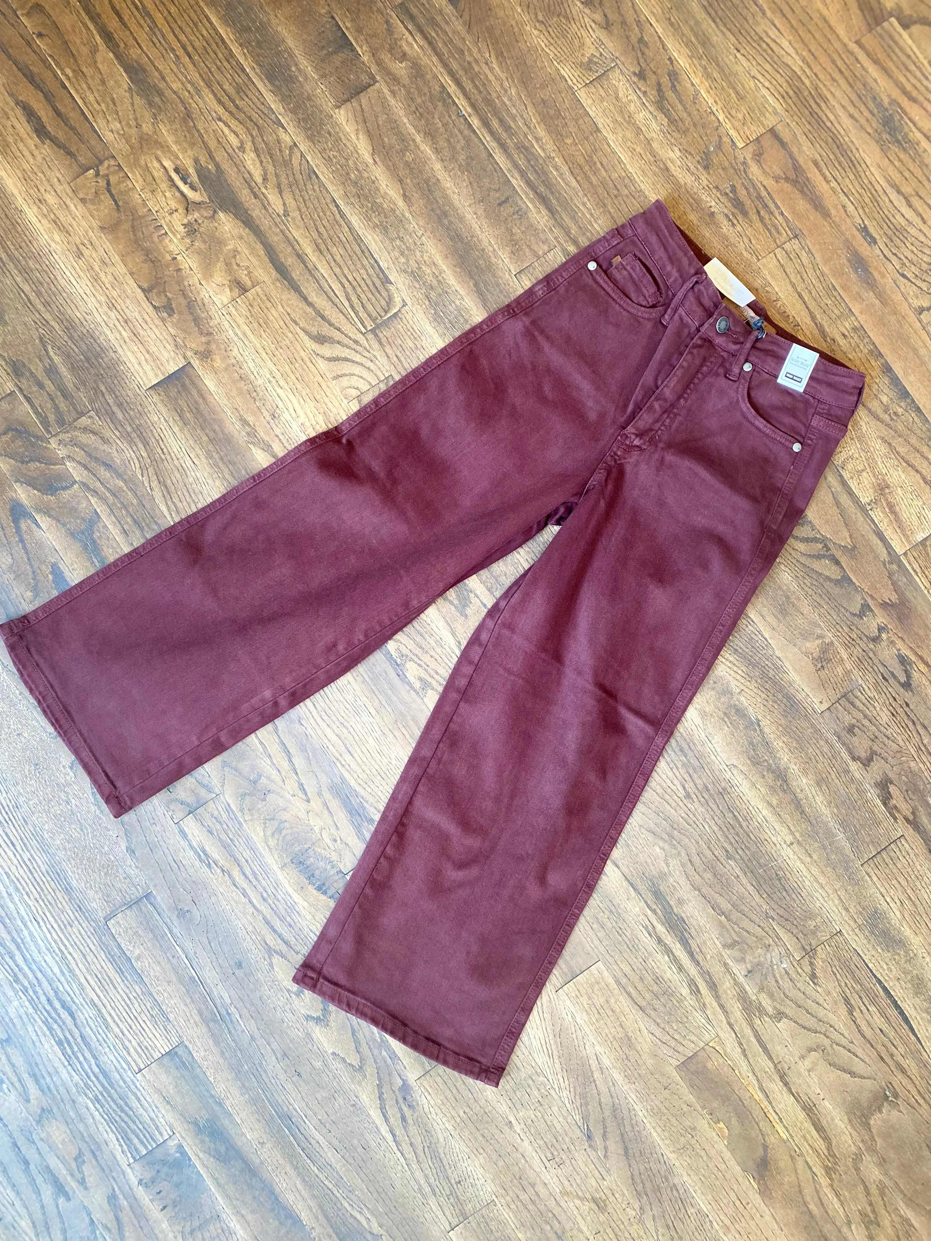 Judy Blue || Grace High Waist Tummy Control Wide Leg Crop in Burgundy