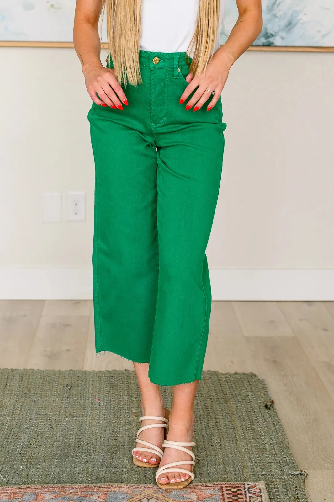 Judy Blue Tummy Control Wide Leg Crop Jeans in Kelly Green