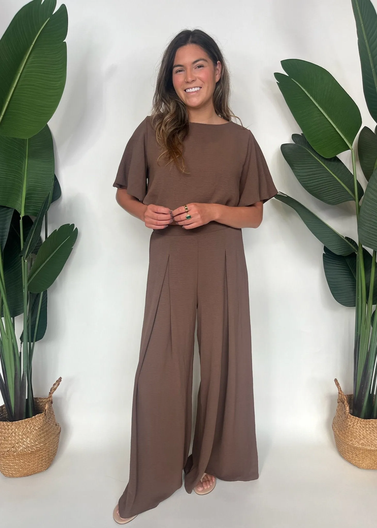 KLD Matte Crepe Bubble Sleeve Crop Top