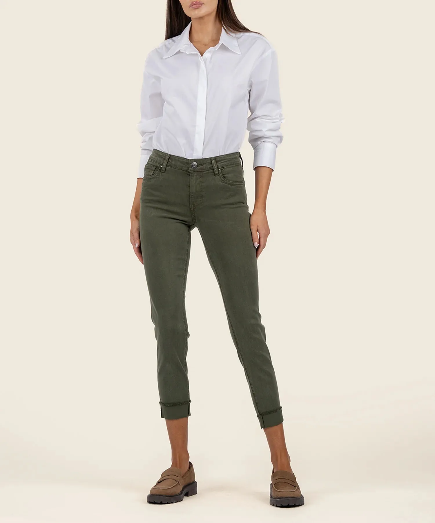 Kut from the Kloth Amy Mid Rise Crop Straight Leg