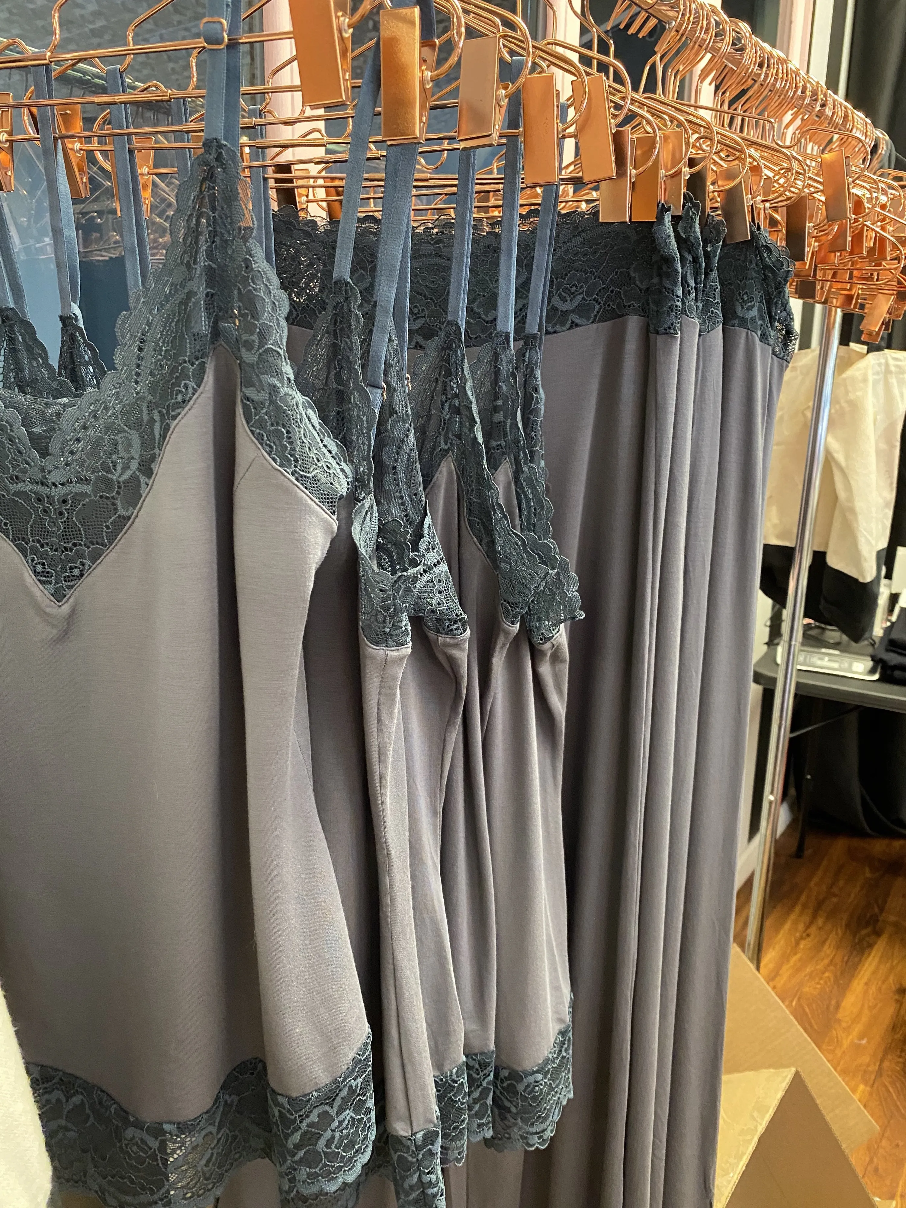 Lace Waist Pant
