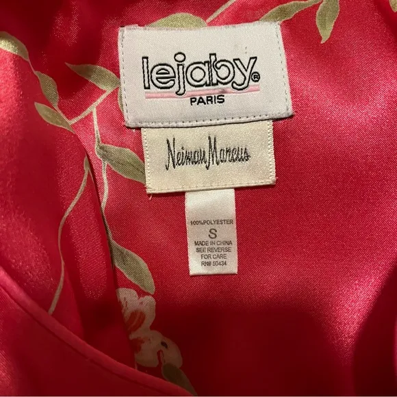 LEJABY NEIMAN MARCUS 70s vintage pink floral nightgown
