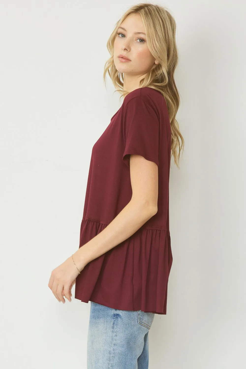 Marley Ruffled Bottom Top || Maroon
