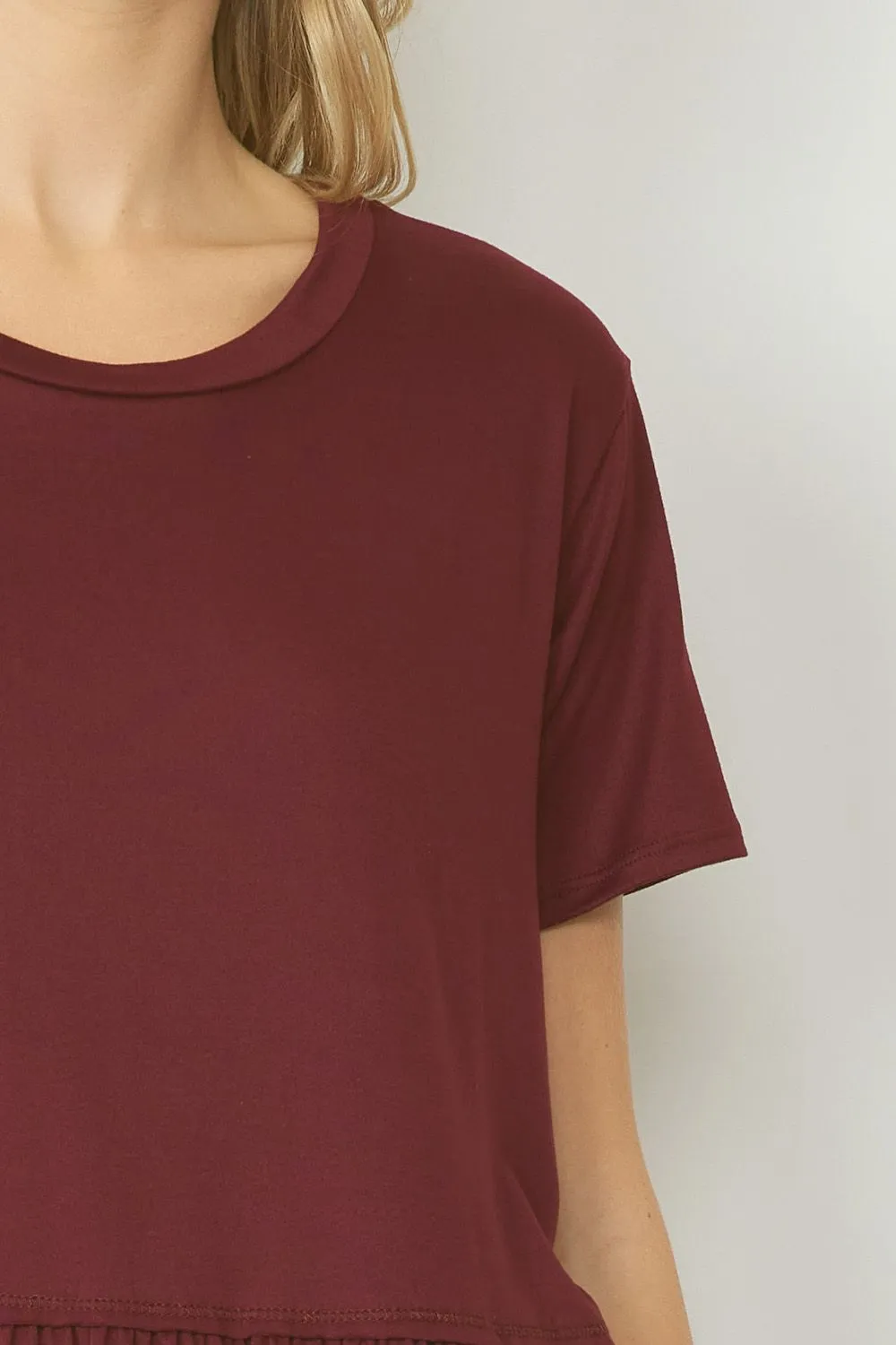 Marley Ruffled Bottom Top || Maroon