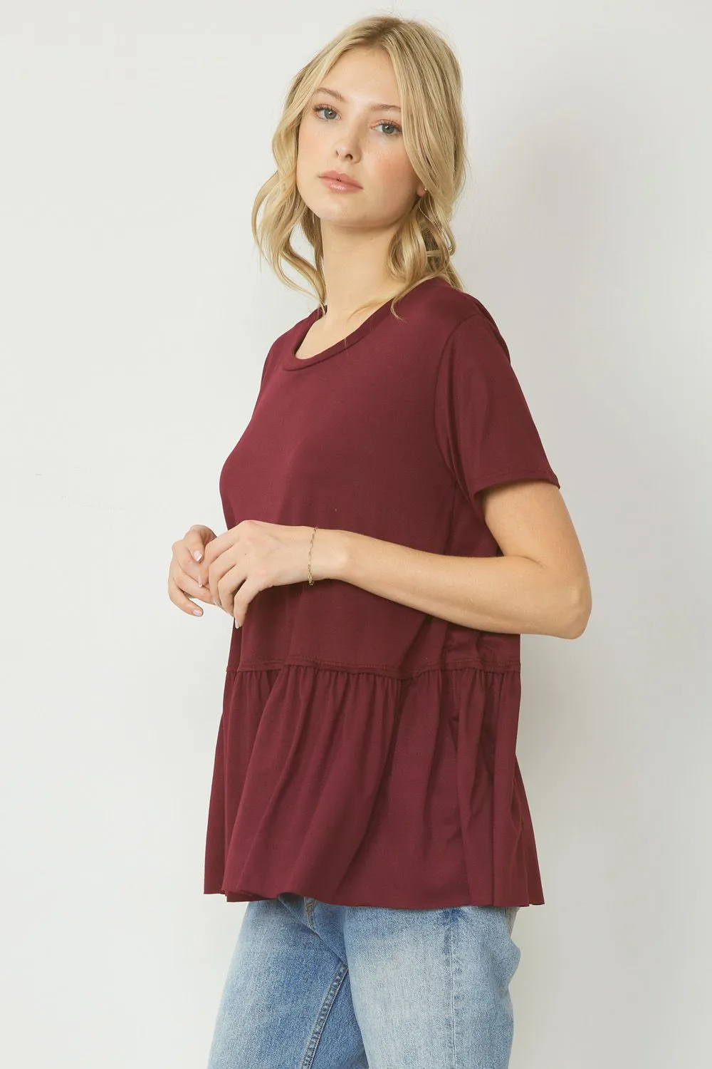 Marley Ruffled Bottom Top || Maroon