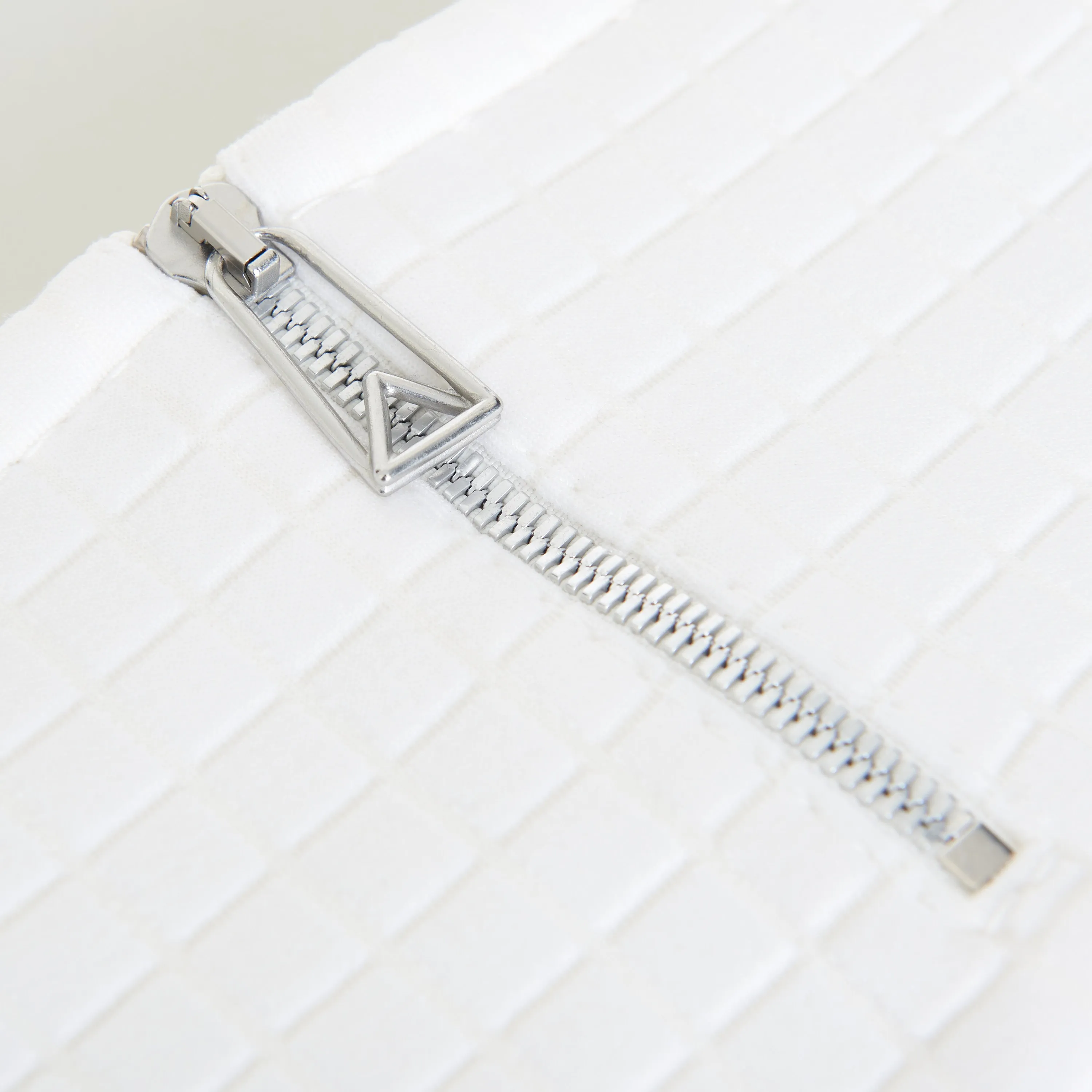 Matelassé Jersey Skirt in White Tech Cotton & Green Stitch Detailing