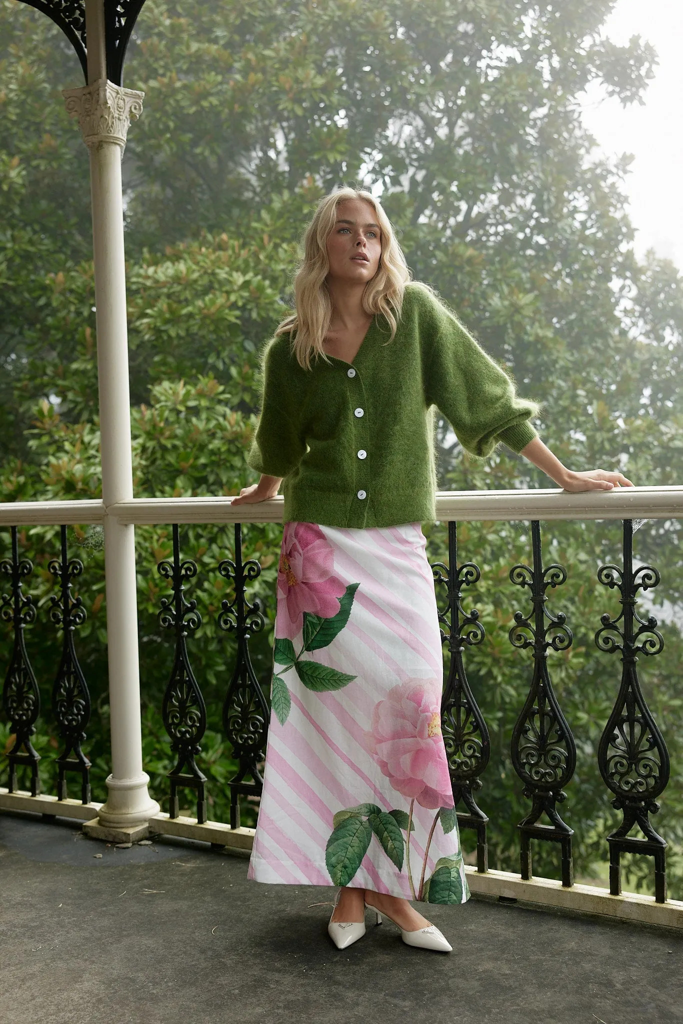 MAUDE CARDI IN FOREST