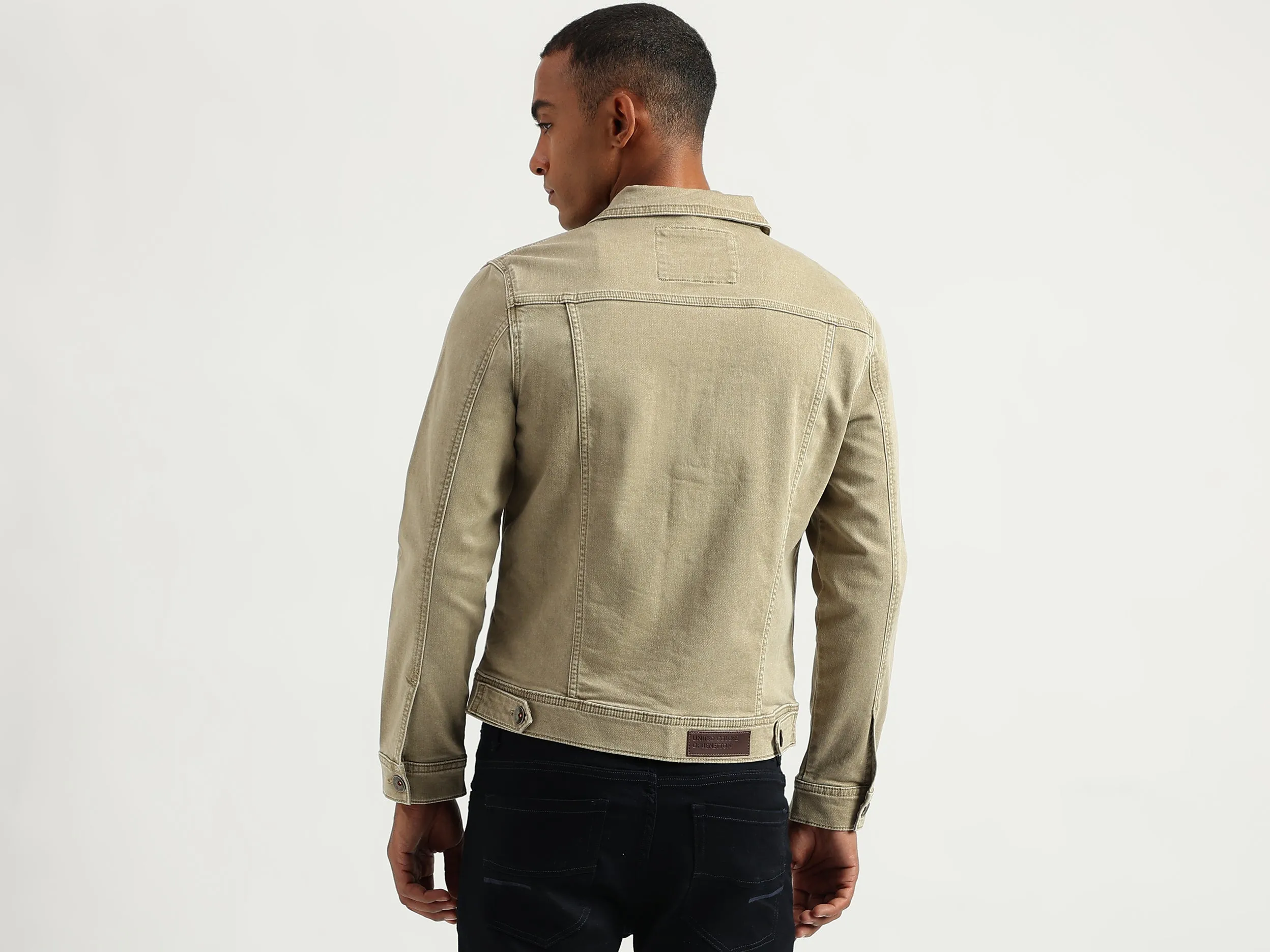 Men's Regular Fit Spread Collar Solid Jackets