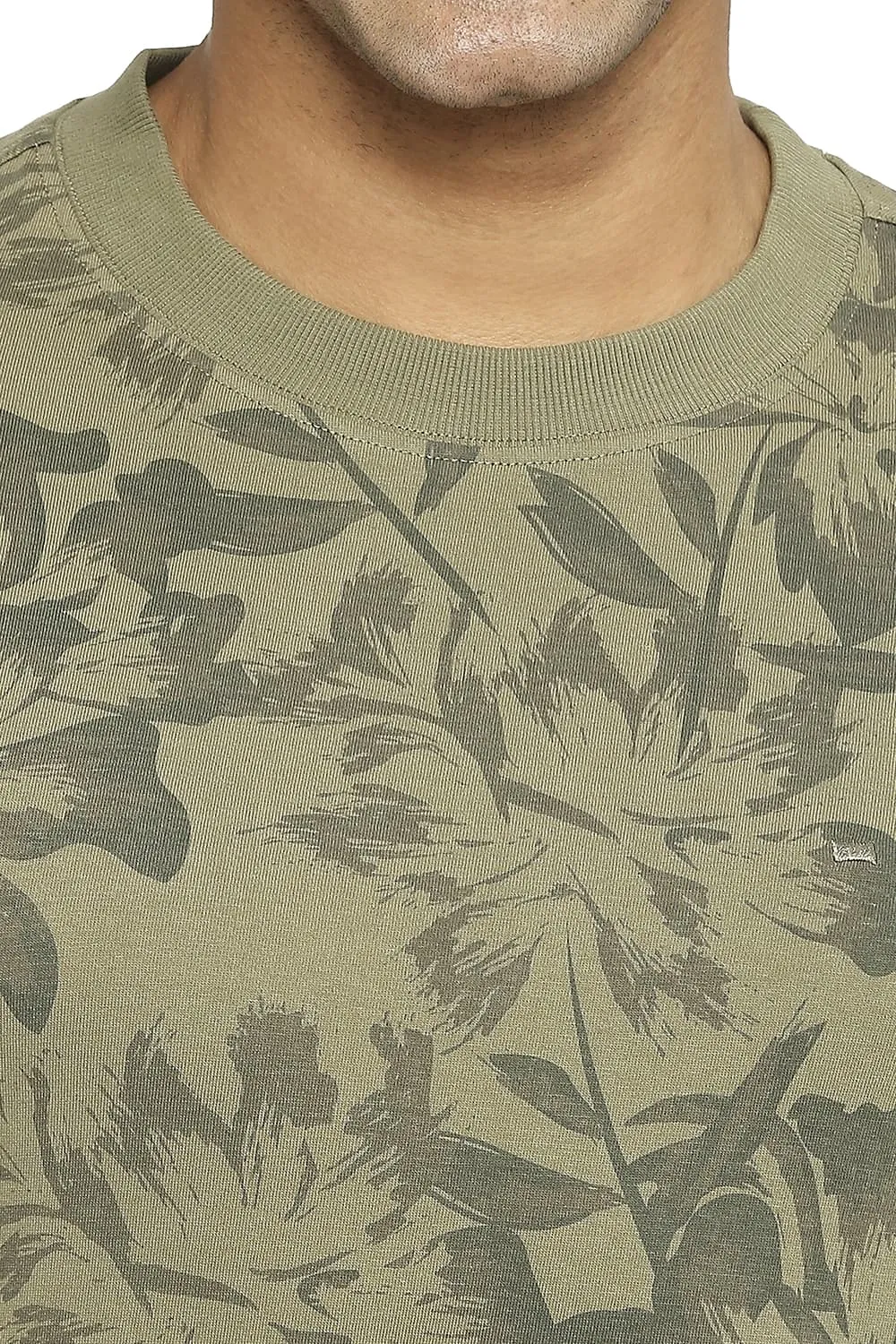 Muscle Fit Printed Crew T-shirt