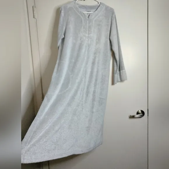 Natori (Size M) Gray Terry Lounge Front Quarter Zip Side Vent Pockets Sleepwear
