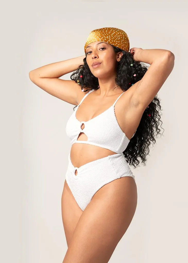Nazaré Bikini Top | White