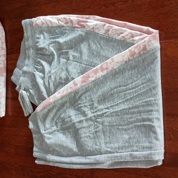 New Splendid Sleepwear Loungewear 2 Piece Set
