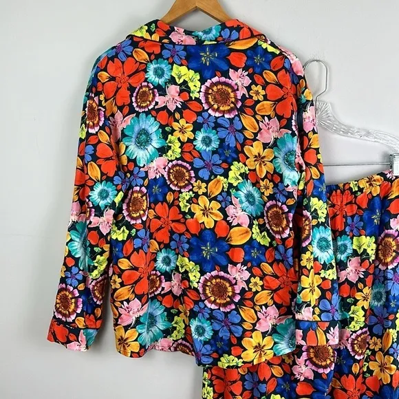 NEW SUSSAN Australian Brand Vibrant Floral Pajama Set Buttery Soft Luxury Sleep