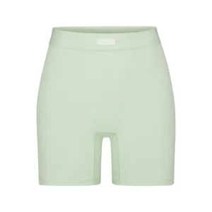 NWT SKIMS SOFT LOUNGE BOXERS IN HONEYDEW SIZE XS