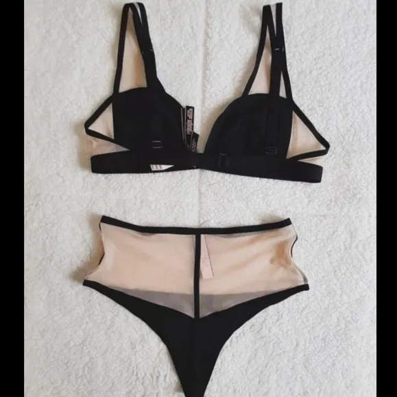 NWT VS Bralette Set