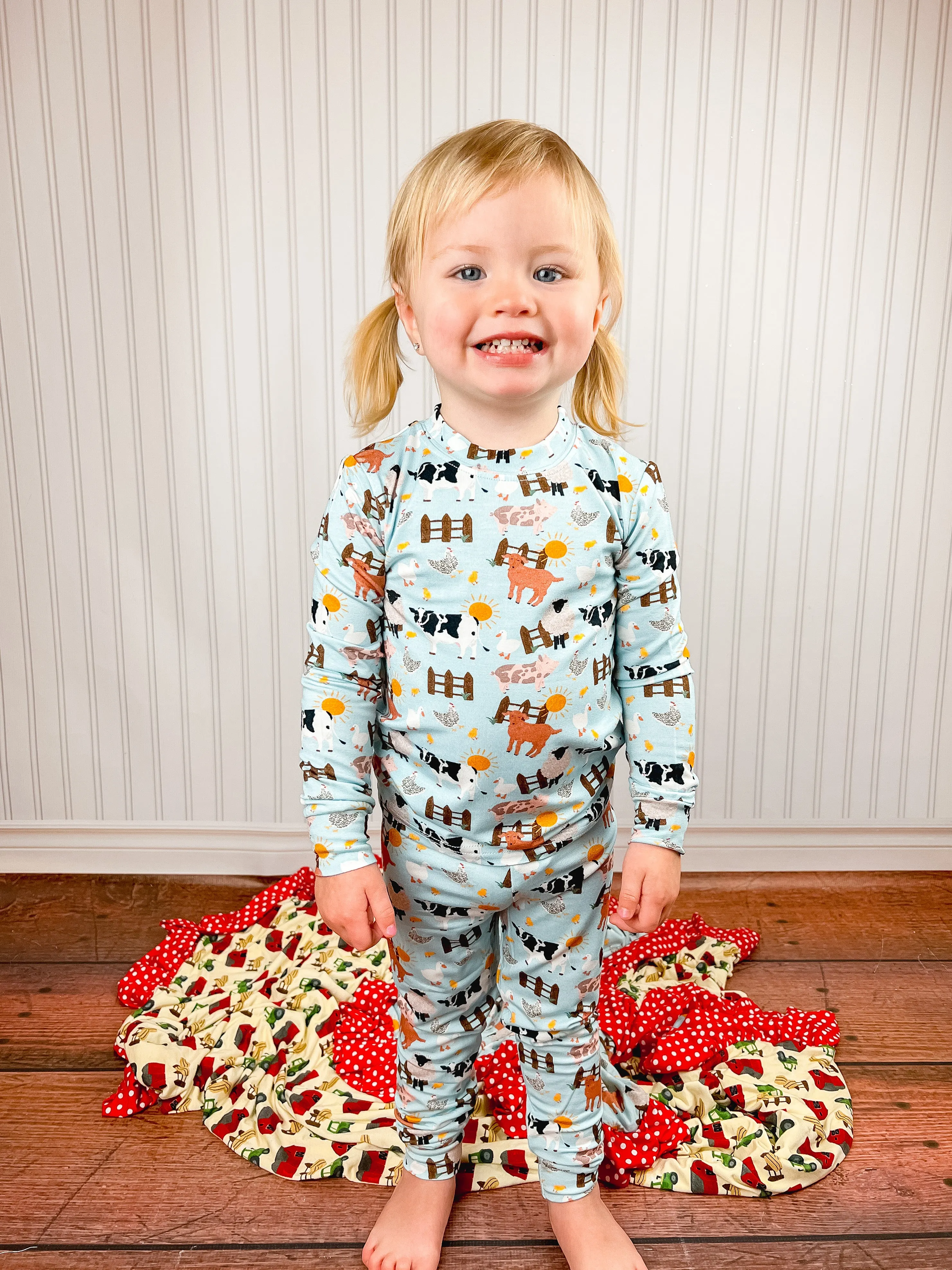 Old McDonald Kids Loungewear