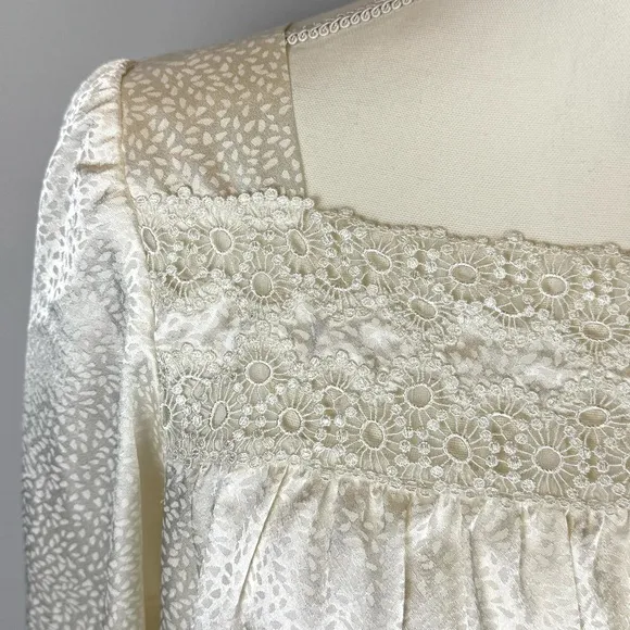 Oscar de la Renta Vintage Nightgown Ivory Lace Detail Lightweight 3/4 Sleeves XS