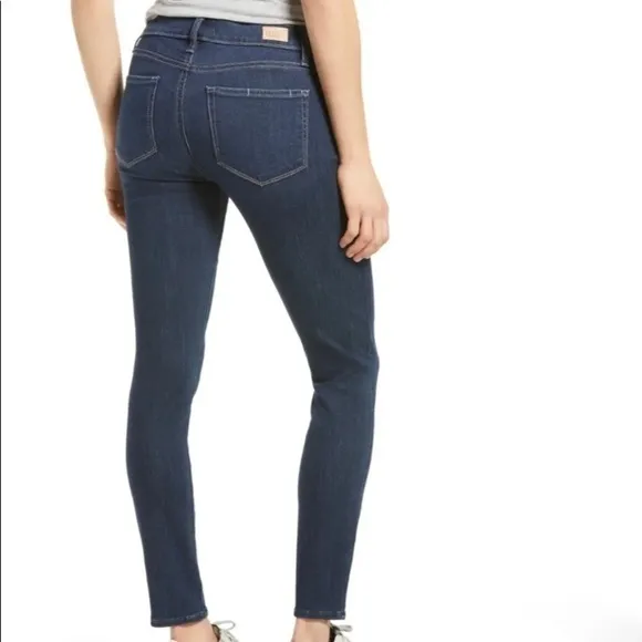 PAIGE Verdugo Ankle Skinny Jeans‎