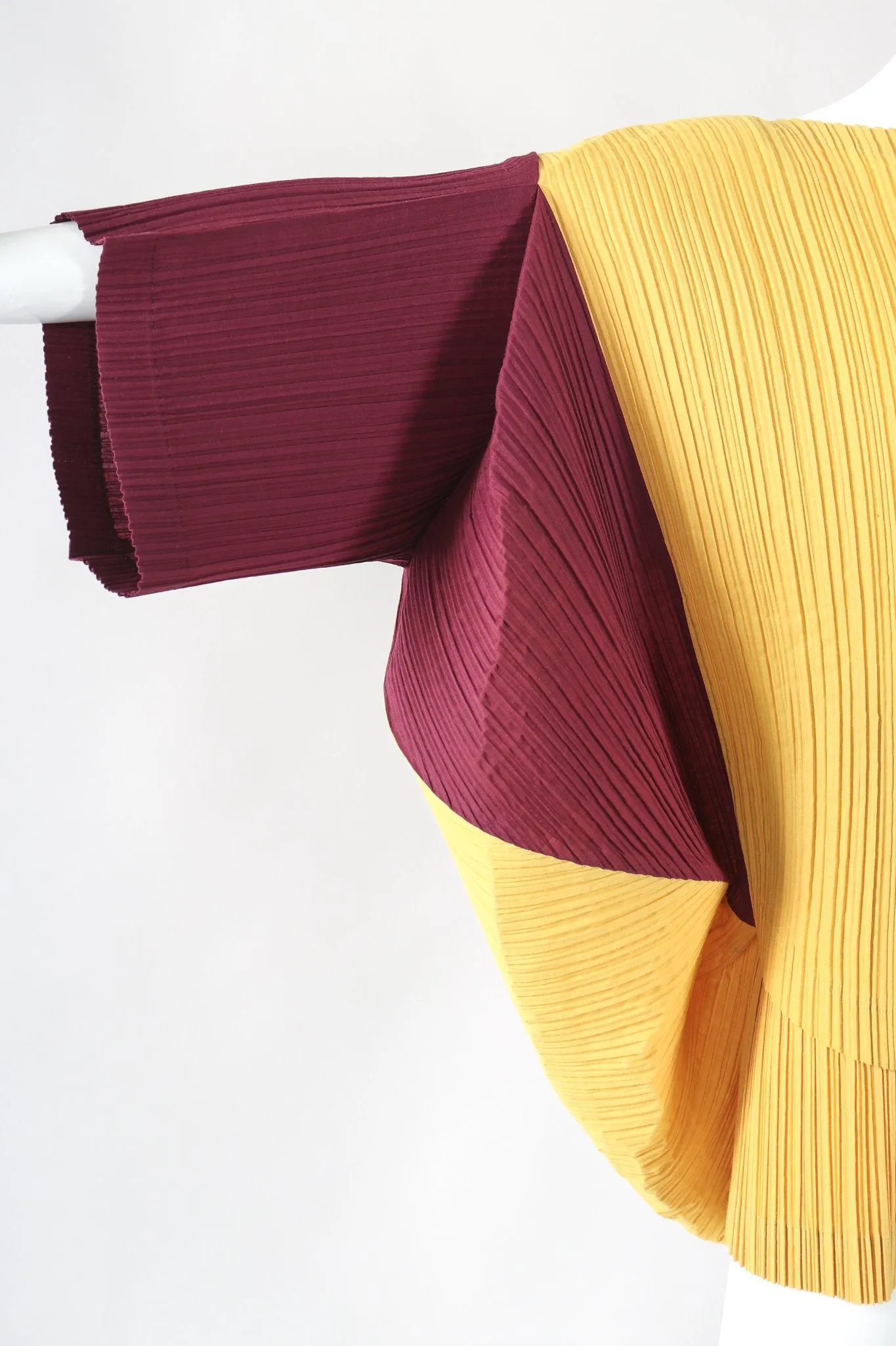 Pleated Circle Top & Shorts Set