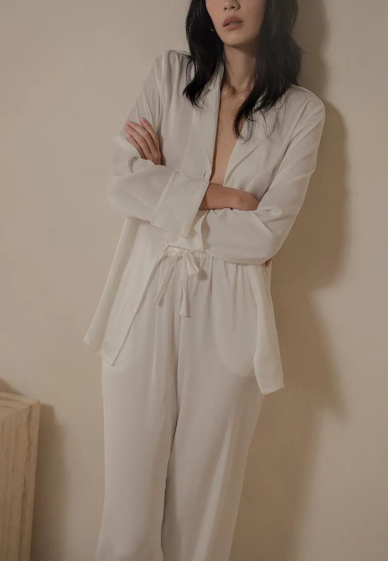 PORTER SATIN SILK LONG SLEEVE AND PANTS LOUNGEWEAR SET MILK