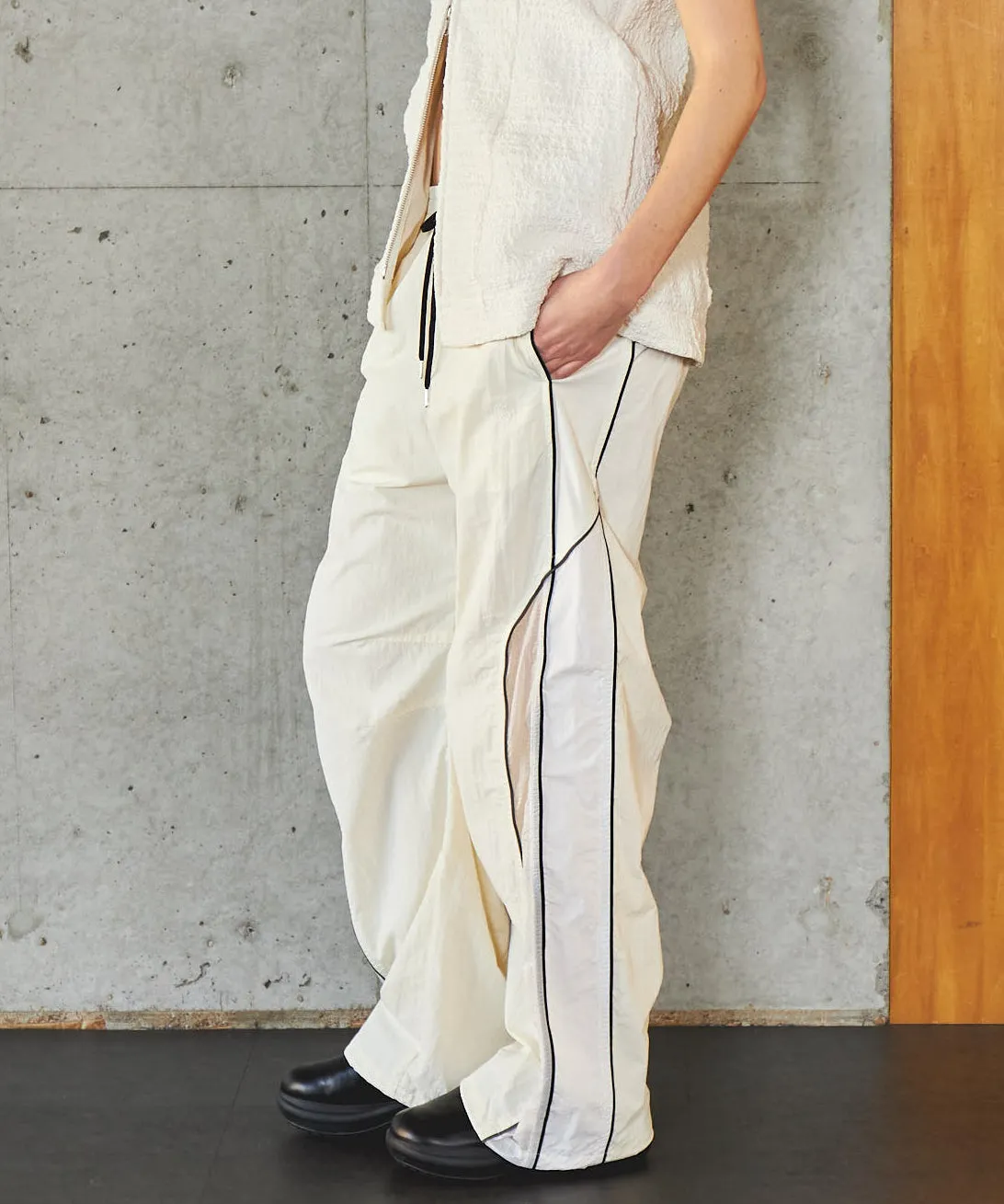 【PRE-ORDER】Color Block Sporty Pants