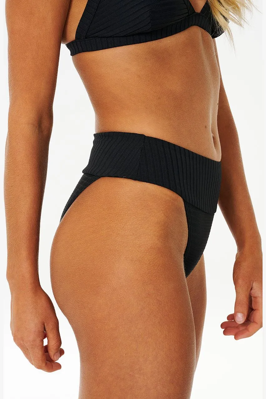 PREMIUM SURF HIGH CHEEKY - BLACK