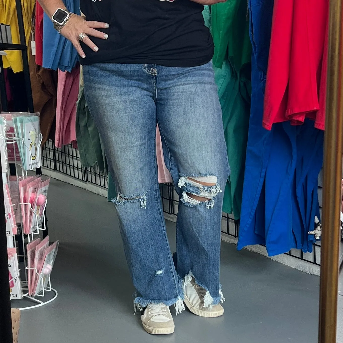 Risen High Rise Crop Jeans With Distressed Knees
