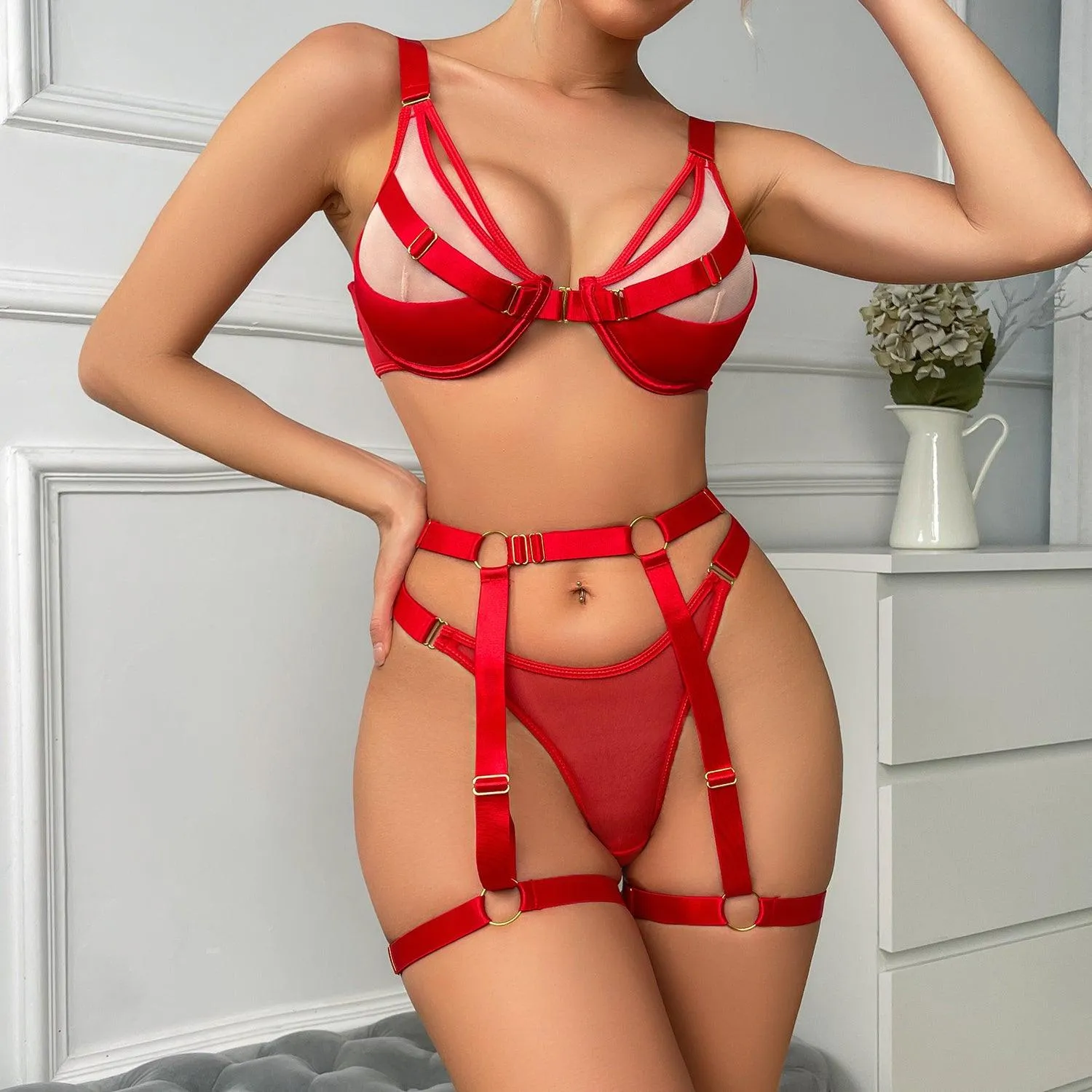 Sensual Transparent Bra Lace Thongs 5-Piece Delicate Underwear