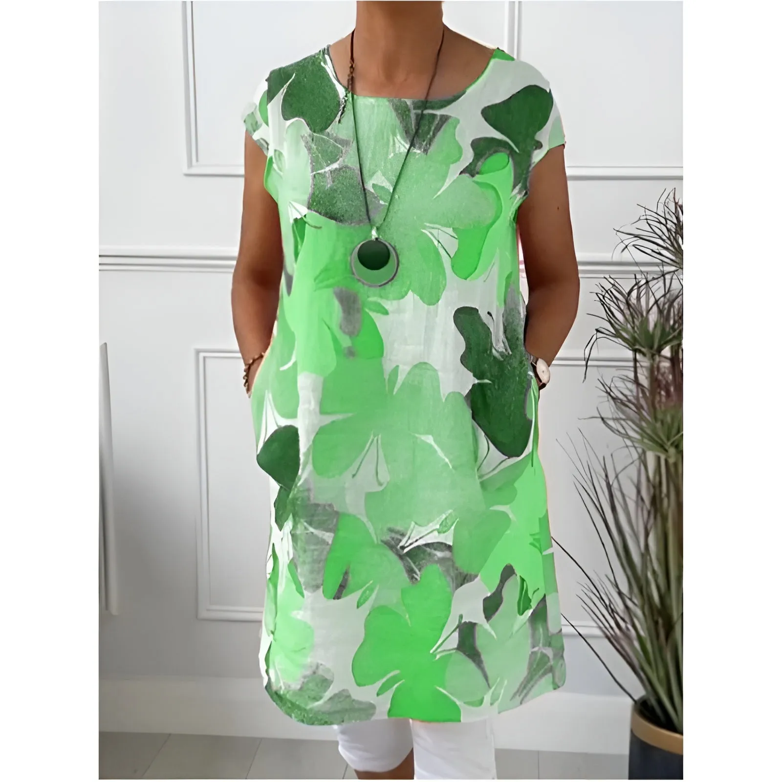 Shay | Chic Floral Dress