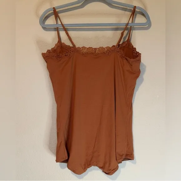 SKIMS Fits Everybody Lace-Trim Onesie, Bronze, Size 4X