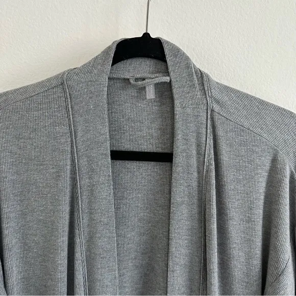 SKIMS Soft Lounge Robe in Heather Grey
