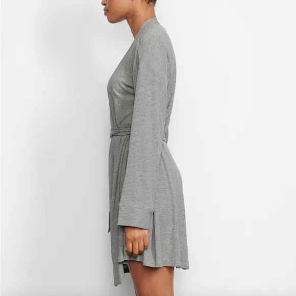 SKIMS Soft Lounge Robe in Heather Grey