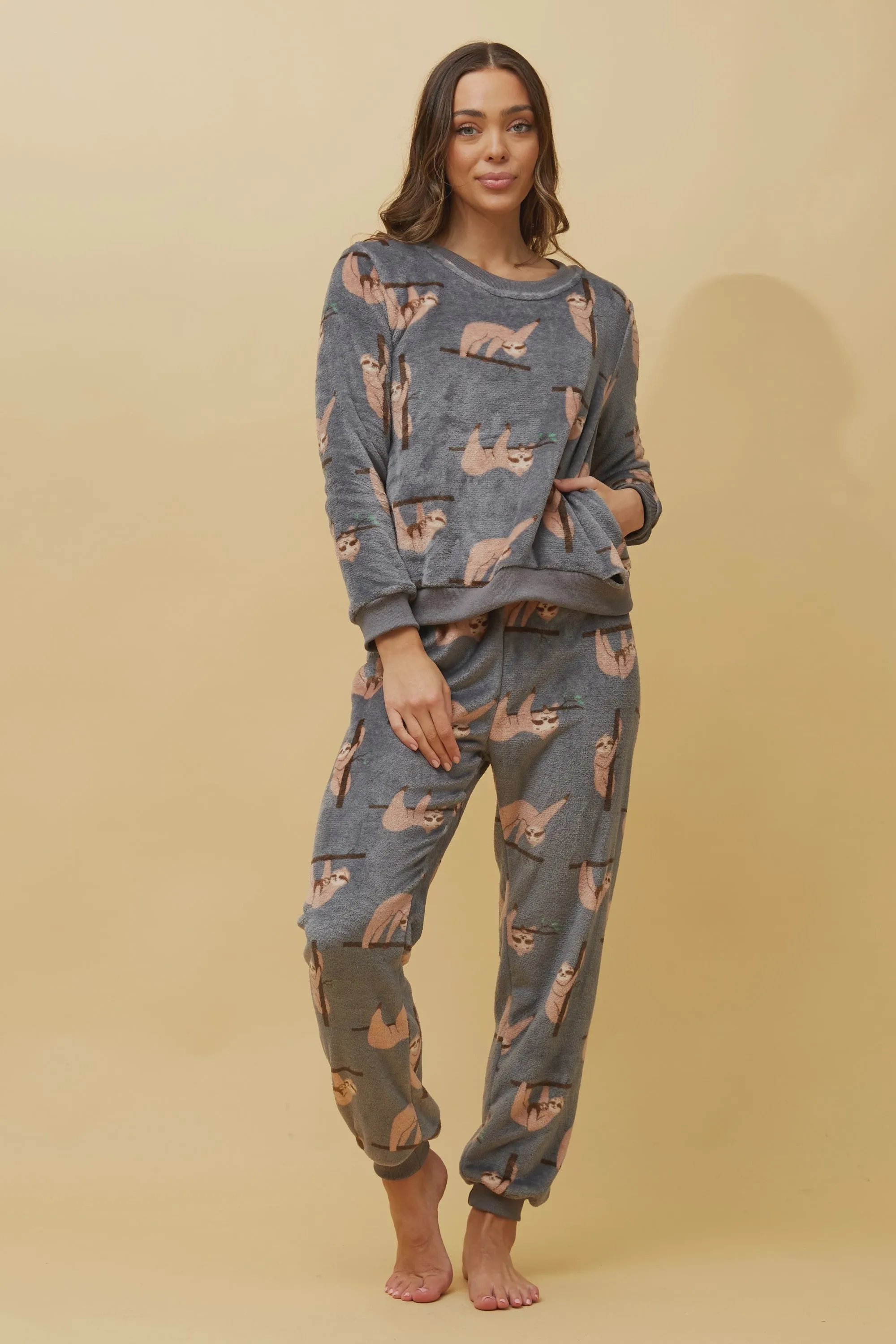 Sloth Print Pyjama Set (SET 517154)